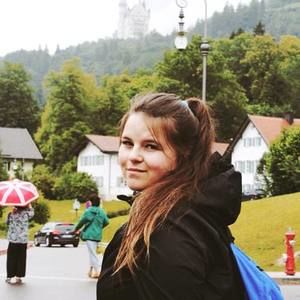 Meet your Posher, Sandrine